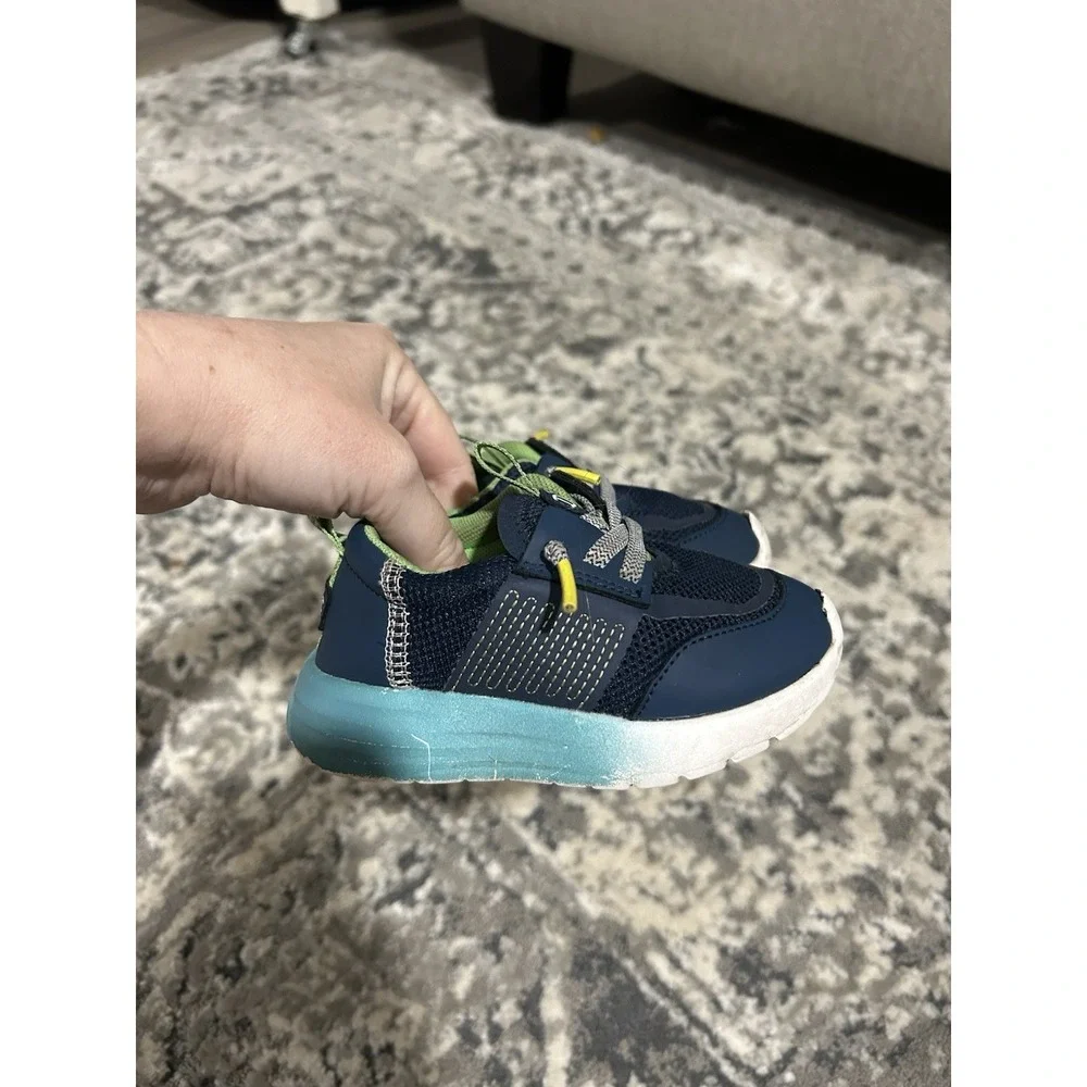 Hey Dude Baby Sneakers Shoes Blue Size 6‎